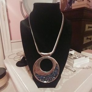 Necklace and Earring set